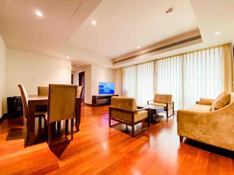 Brand New Water Front Luxury Cinnamon Suites Apartment In Heart Of Colombo City Экстерьер фото
