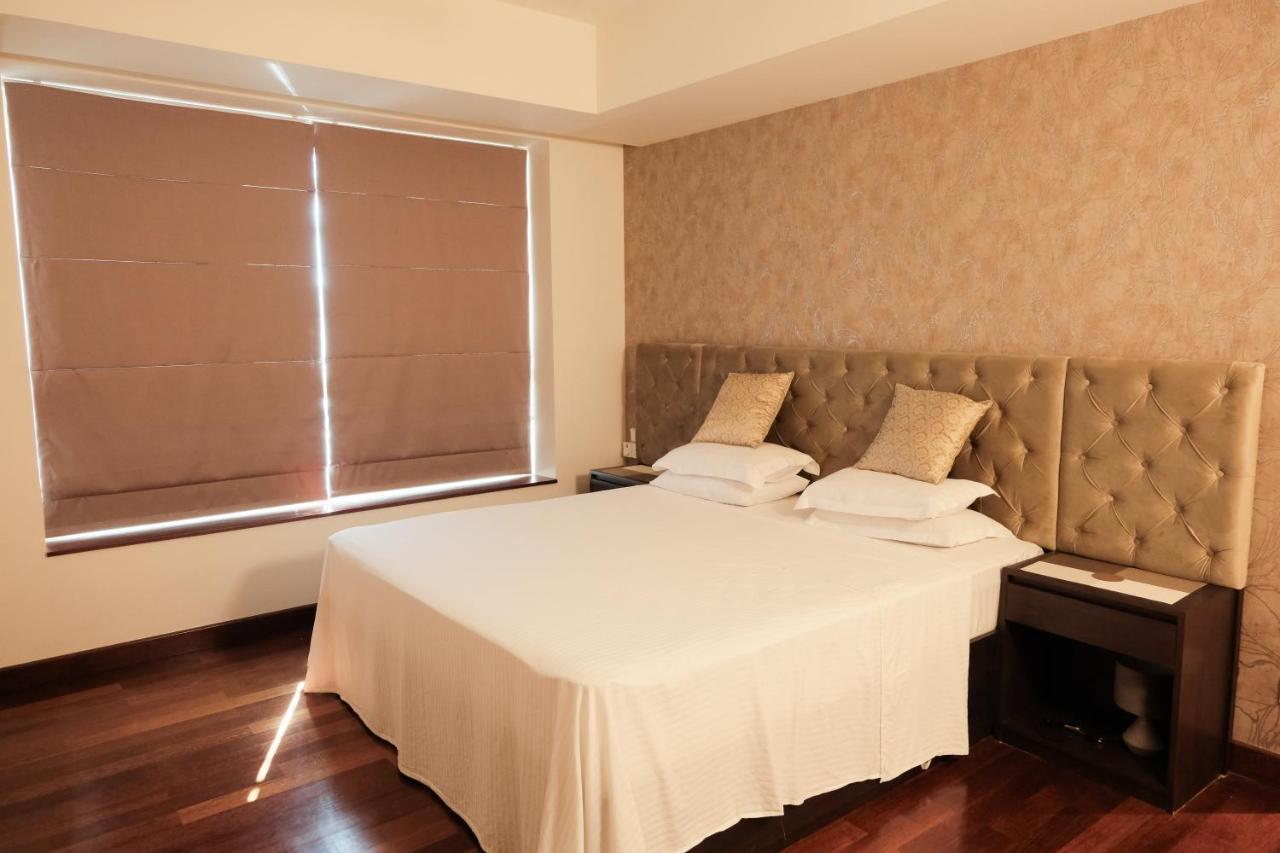 Brand New Water Front Luxury Cinnamon Suites Apartment In Heart Of Colombo City Экстерьер фото