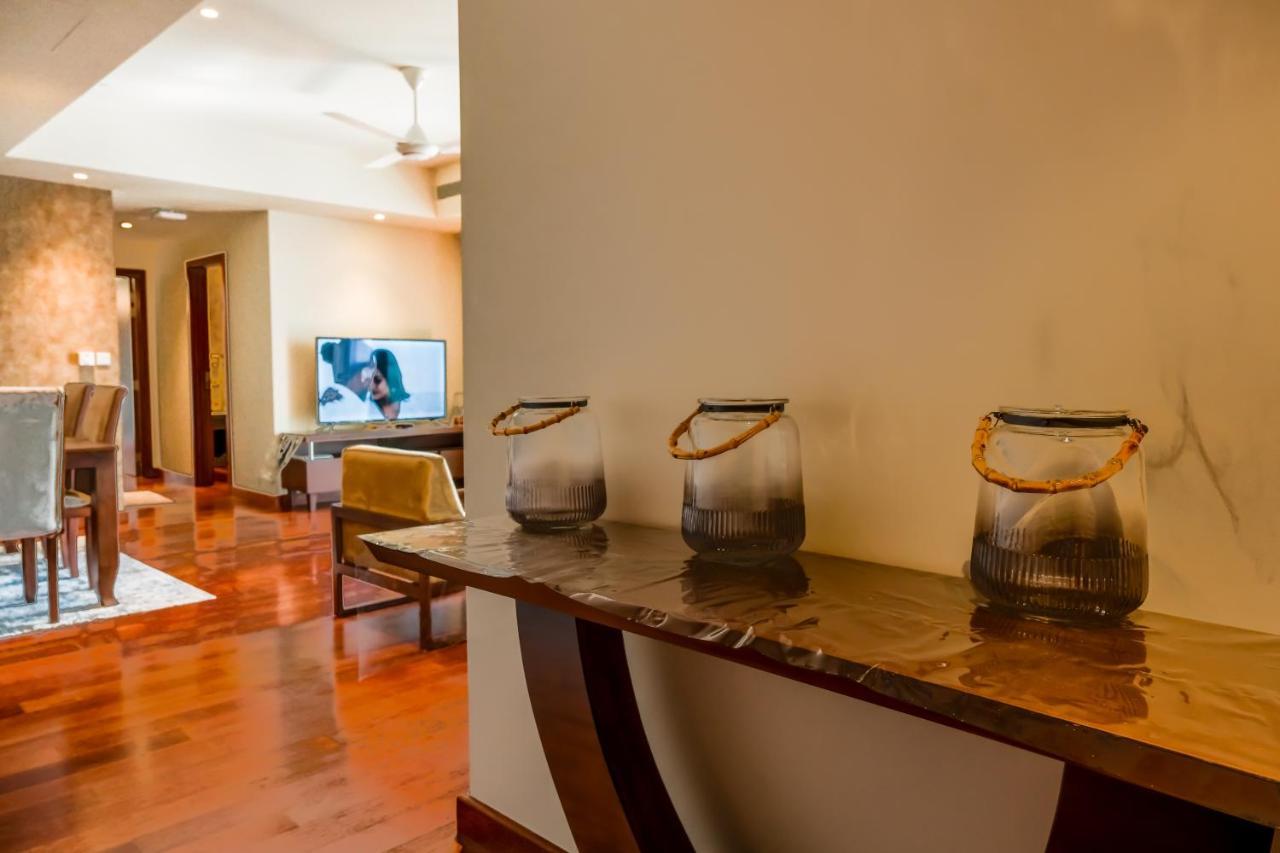 Brand New Water Front Luxury Cinnamon Suites Apartment In Heart Of Colombo City Экстерьер фото