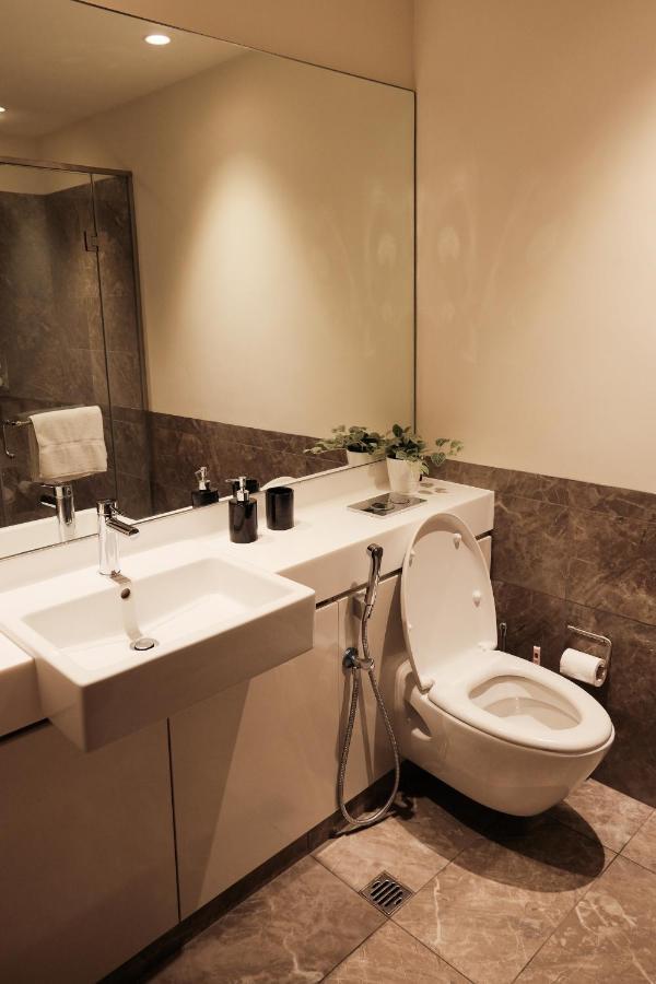 Brand New Water Front Luxury Cinnamon Suites Apartment In Heart Of Colombo City Экстерьер фото