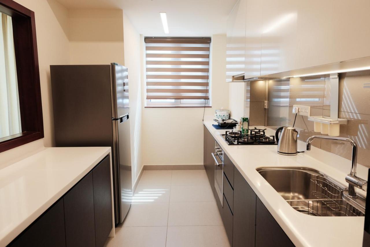 Brand New Water Front Luxury Cinnamon Suites Apartment In Heart Of Colombo City Экстерьер фото