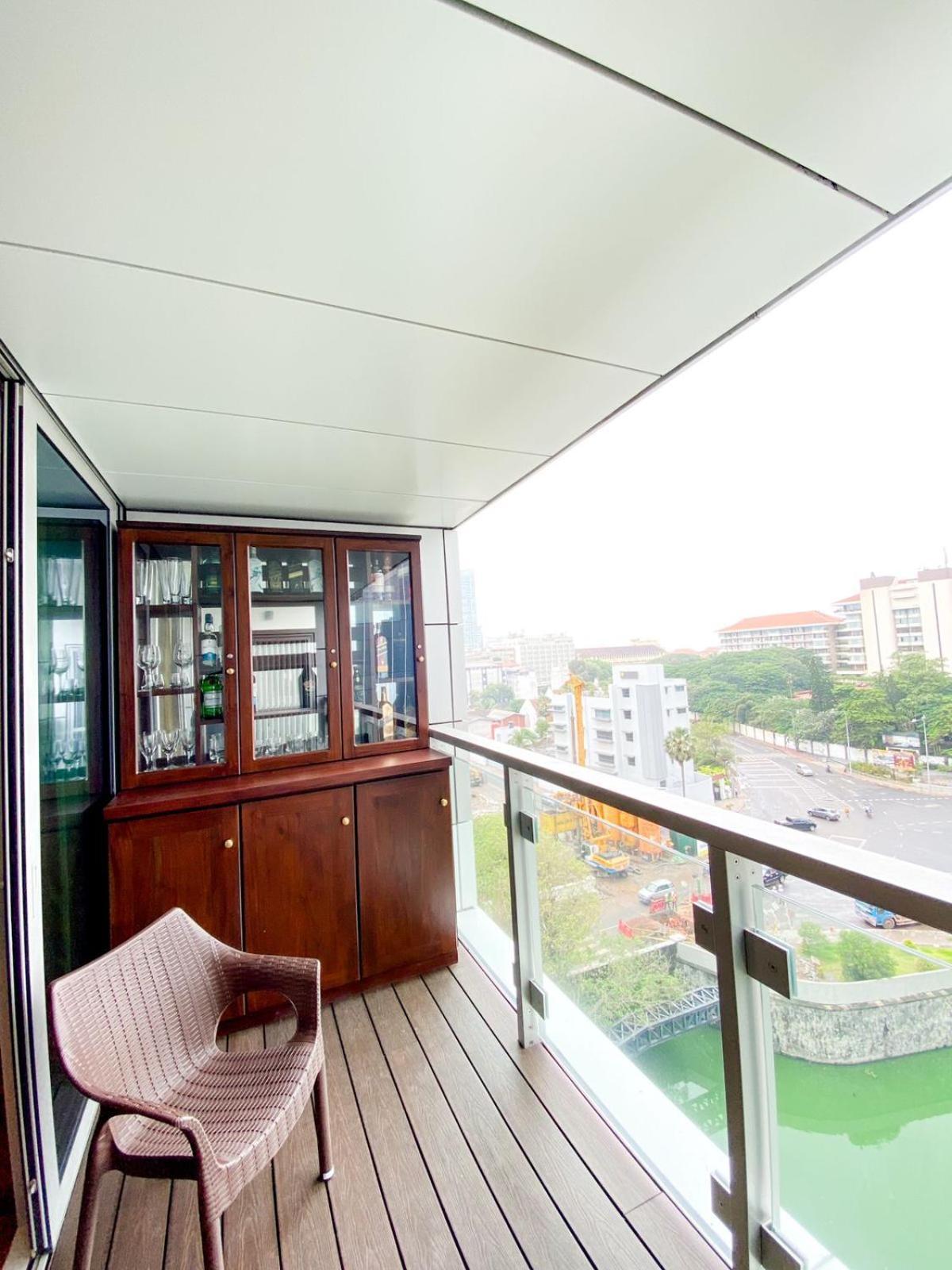 Brand New Water Front Luxury Cinnamon Suites Apartment In Heart Of Colombo City Экстерьер фото